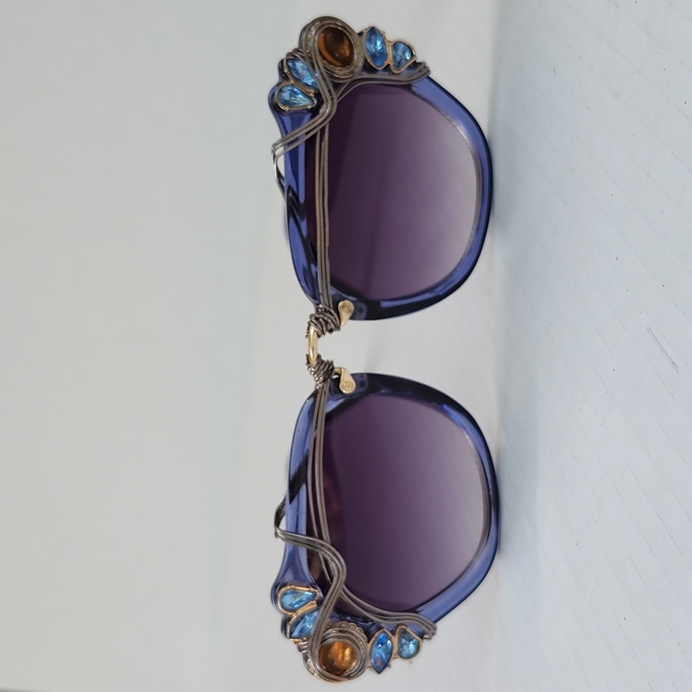 CICI GORGEOUS EMBELLISHED SUNGLASSES